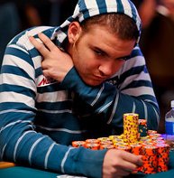 John Hewitt Discusses the WSOP November Nine Bubble