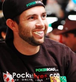 Open Face Chinese Poker: Focus on the Middle