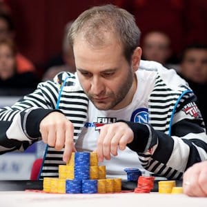 Dusk Till Dawn, Roberto Romanello Introduce Multi-Prize Pool Poker