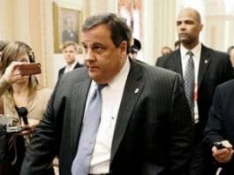 Chris Christie Blocking PokerStars in New Jersey as a Favor to Sheldon Adelson