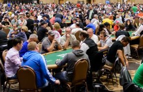 WSOP Millionaire Maker Attracts 7,275 Entrants, Down 8% from 2014