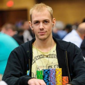 stevie444 Leads WSOP $10K Stud Hi-Lo With 11 Left, Negreanu Also Alive