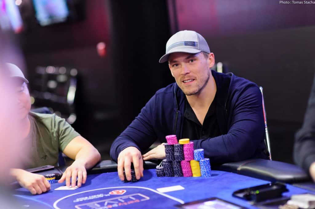 SUNDAY MAJORS: Alex Foxen Picks Up SuperSonic Victory, $43K