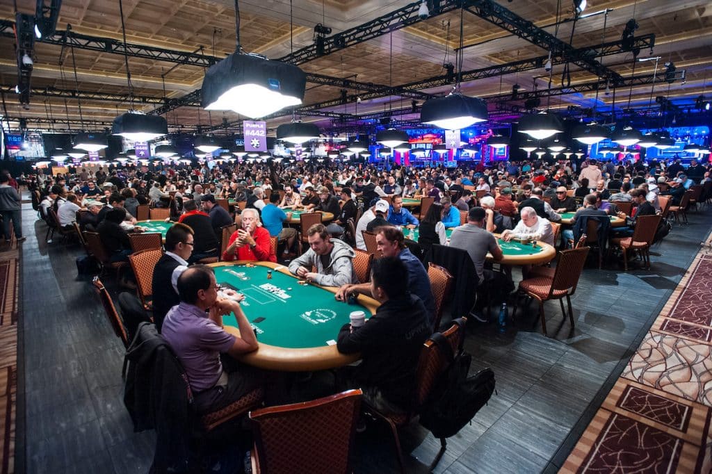 WSOP: Timothy Su Grabs Chip Lead, Anton Morgenstern Third