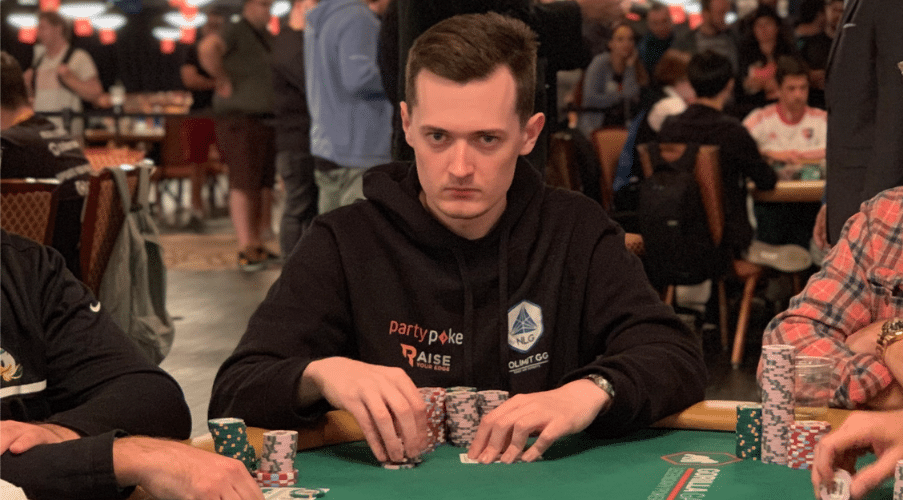 WSOP: 21-Year-Old Marchington Leads Final 35 in Main Event