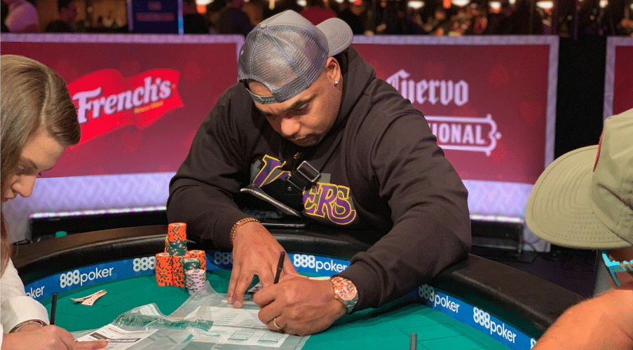 WSOP: Morrone Leads, Seymour Headlines After Day 4 of Main Event