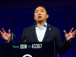 2020 Hopeful Andrew Yang Supports Federal Online Poker Regulation