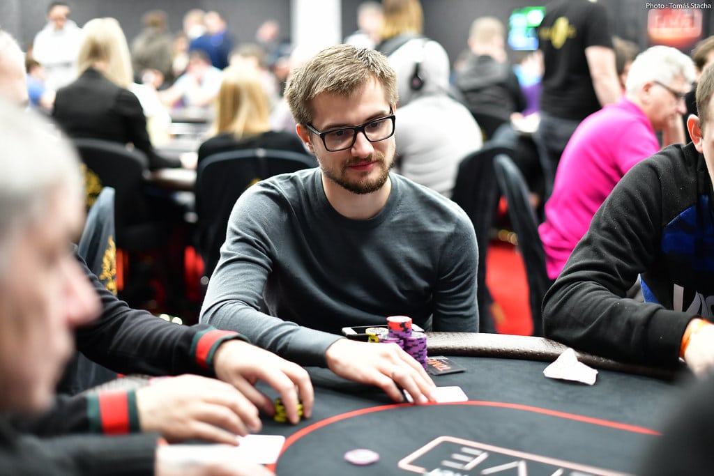 Viktor &#8216;papan9_p$&#8217; Ustimov Bags First WCOOP Title, $54K