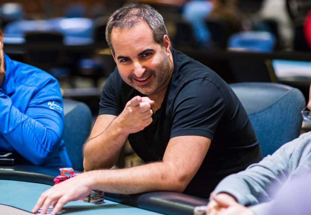 Matt Glantz Features at Final Table of Record-Setting WSOP Paradise Main Event